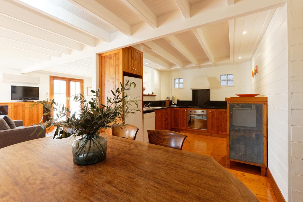 Hotel 54 On Bank à Port Fairy Extérieur photo